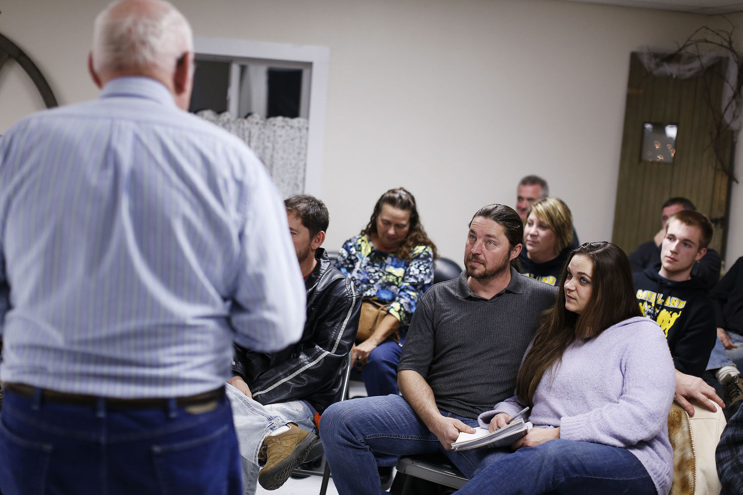 1004620462 CAUCUS-RURAL_101.jpg